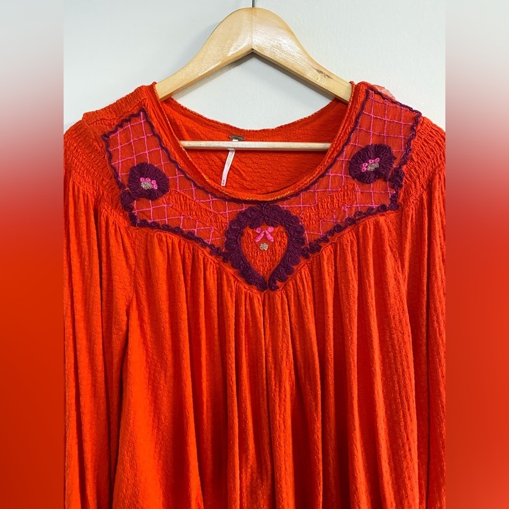 Free People Begonia Embroidered Boho Top Blouse medium - Picture 3 of 8
